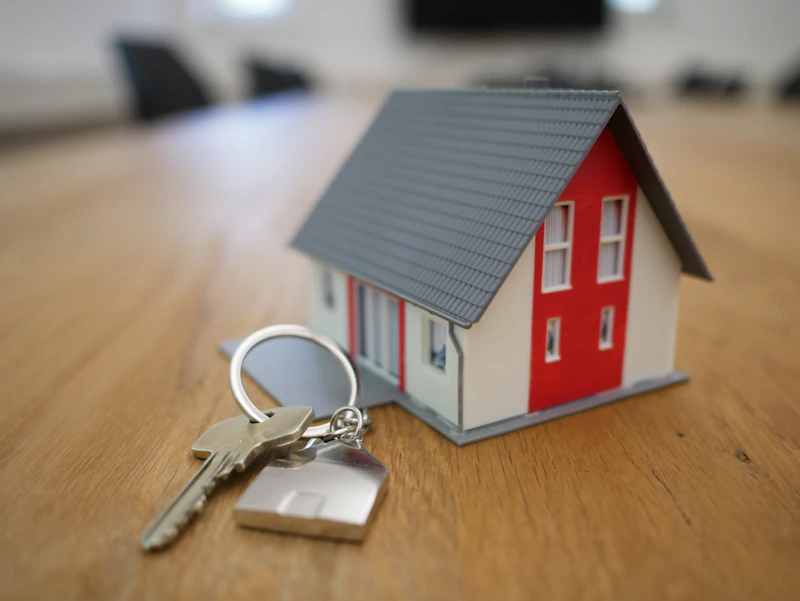 Real Estate & Construction